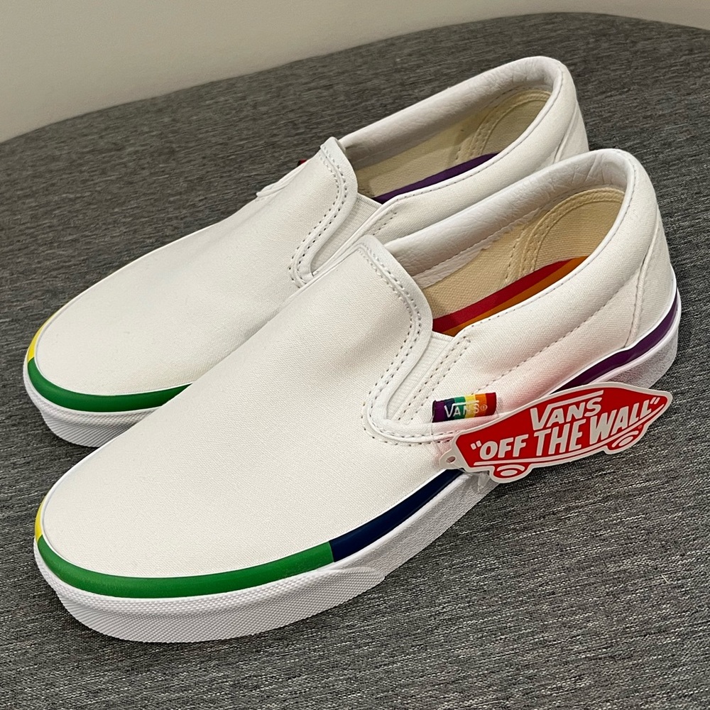 Brand New Pride Vans Women’s 7
